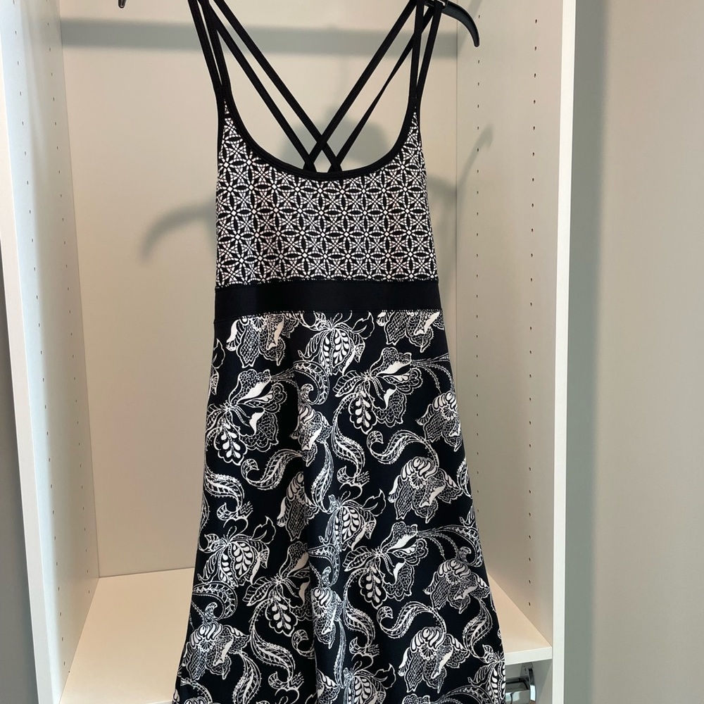 Lola Elegant Black and White Patterned Mini Dress